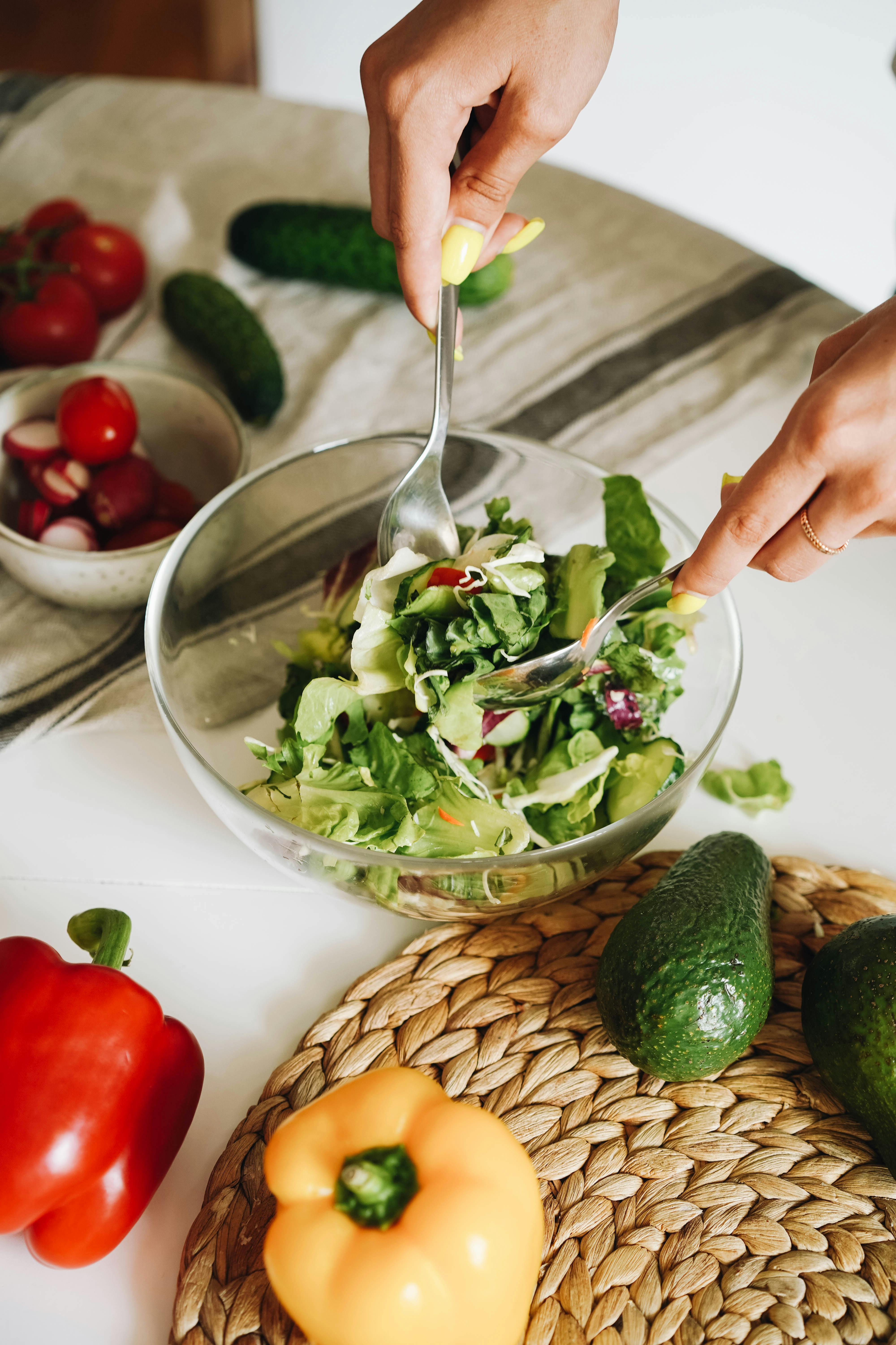 To estimate weight loss, you need to consider the relationship between calories burned and weight loss. One pound of body weight is generally considered to be equivalent to about 3,500 calories.
If you burn an extra 2,000 calories a day beyond your calorie intake:
- Over a week (7 days), that totals 14,000 calories (2,000 calories/day * 7 days).
- To find the weight you would potentially lose, divide the total calories by the number of calories in a pound:
14,000 calories / 3,500 calories/pound = 4 pounds.
Therefore, if you maintain a daily burn of 2,000 calories without changing your calorie intake, you could potentially lose about 4 pounds in a week. However, actual weight loss can vary based on factors such as changes in metabolism, diet, and individual body responses.